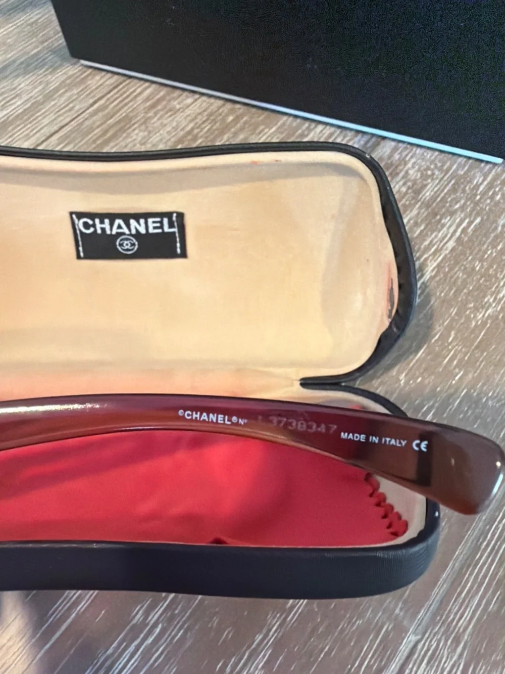 CHANEL sunglasses